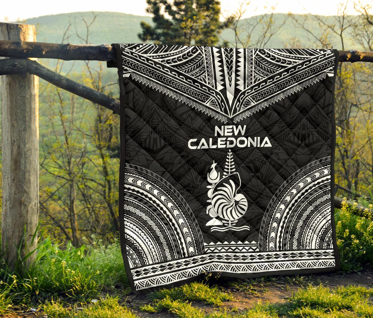 New Caledonia Premium Quilt - New Caledonia Coat Of Arms Polynesian Chief Black Version - Polynesian Pride
