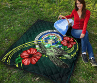 Northern Mariana Islands Polynesian Premium Quilt - Green Turtle Hibiscus - Polynesian Pride