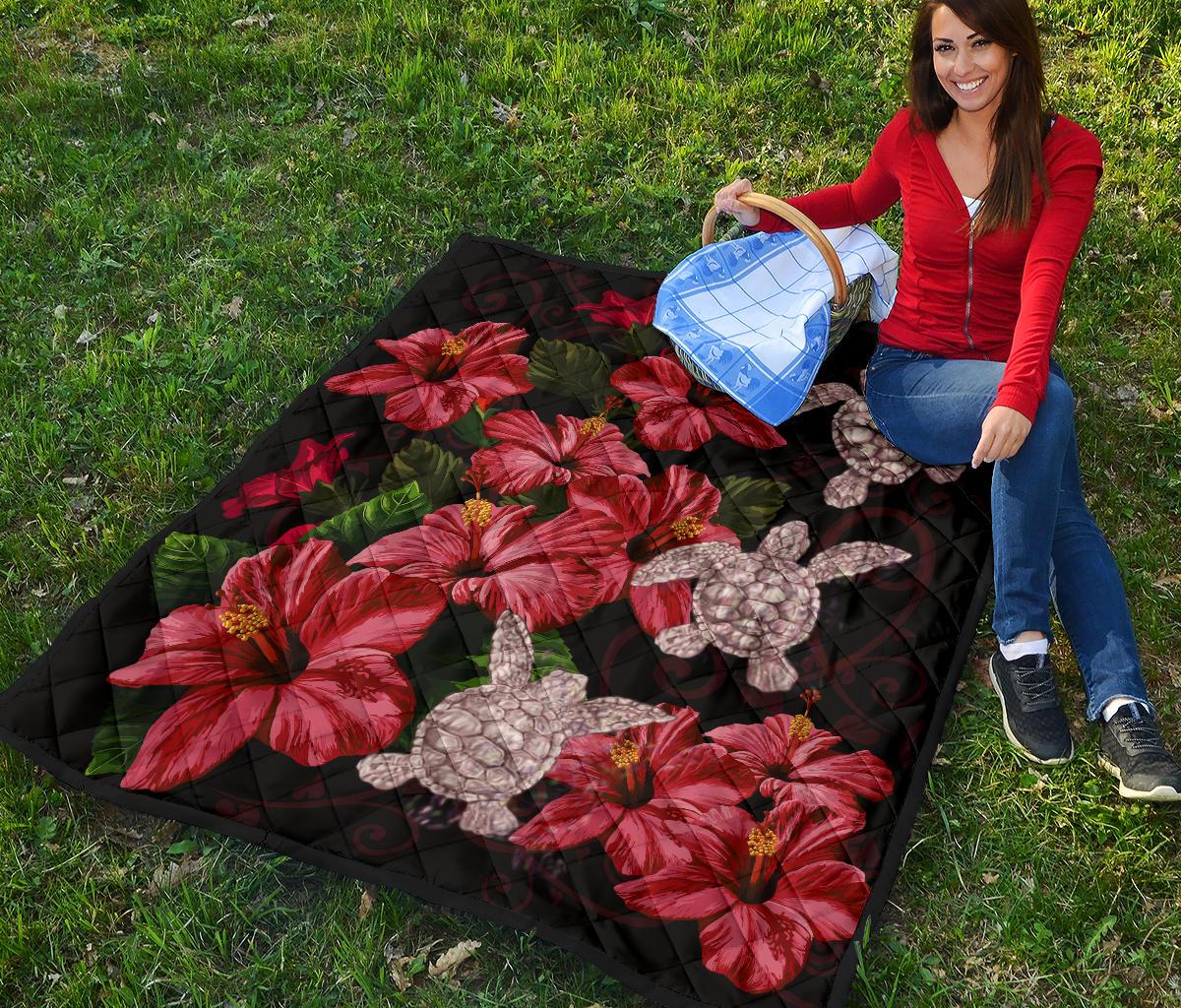 Hawaii Red Hibiscus Turtle Premium Quilt - AH - Ray Style - Polynesian Pride