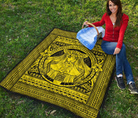 Hawaii Polynesian Pele Kanaka Premium Quilt Yellow - Polynesian Pride