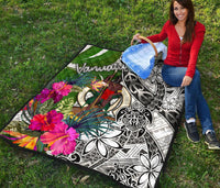 Vanuatu Premium Quilt White - Turtle Plumeria Banana Leaf - Polynesian Pride