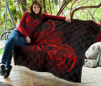 Hawaii Map Turtle Hibiscus Divise Red Polynesian Premium Quilt - Polynesian Pride