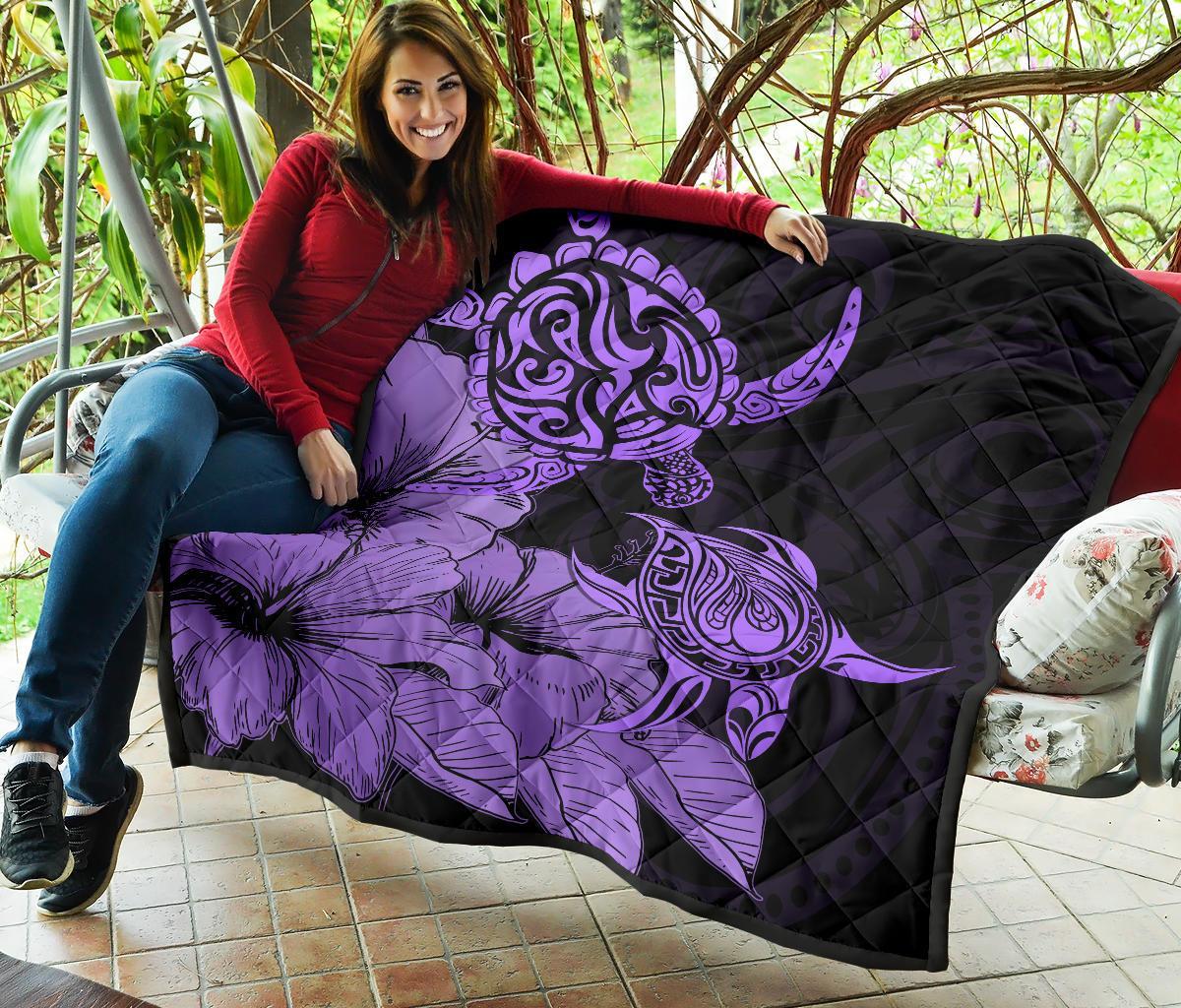 Hawaii Turtle Premium Quilt Polynesian Hibiscus Art Violet AH - Polynesian Pride