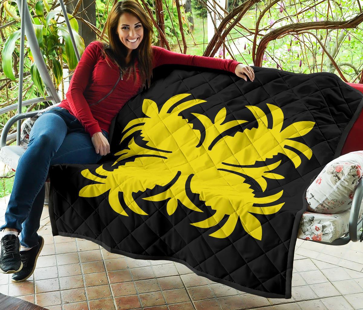 Hawaiian Premium Quilt Royal Pattern - Black And Yellow - A2 Style - Polynesian Pride