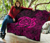 Hawaii Turtle Kanaka Map Hibiscus Poly Premium Quilt - Pink - Polynesian Pride