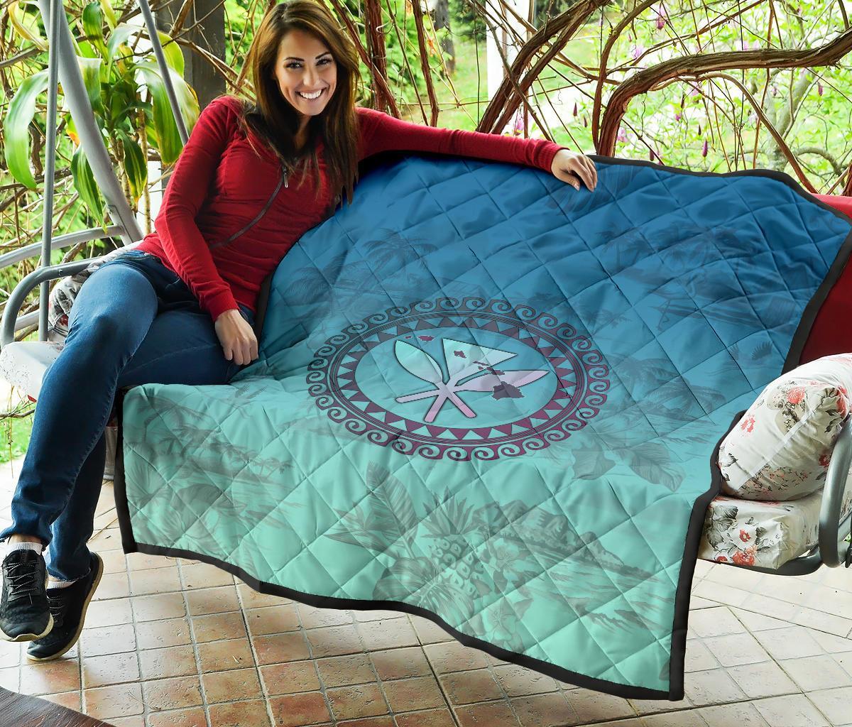 Hawaiian Map Kanaka Vintage Tropical Premium Quilt - Polynesian Pride