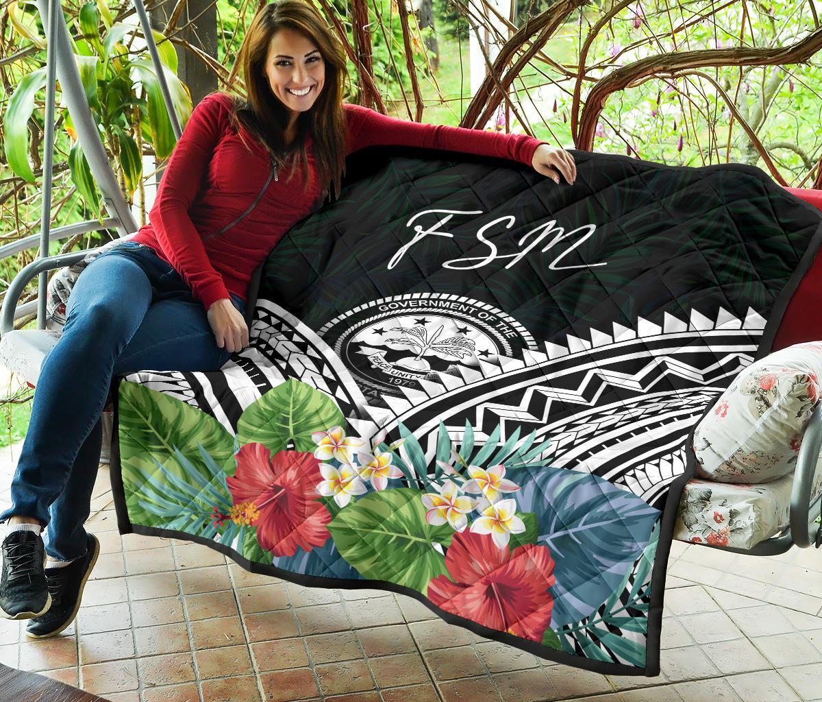 FSM Premium Quilt - FSM Coat of Arms & Polynesian Tropical Flowers White - Polynesian Pride
