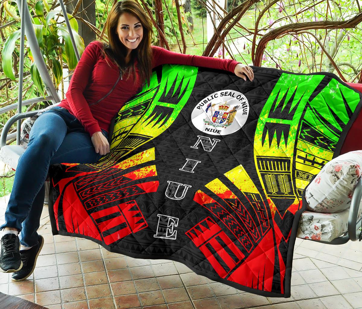 Niue Premium Quilt - Niue Seal Polynesian Reggae Tattoo - Polynesian Pride