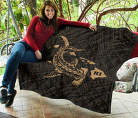 Hawaii Shark Gold Polynesian Premium Quilt - Polynesian Pride