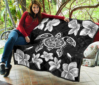 Hawaiian Silver Turtle Plumeria Quilt - Polynesian Pride