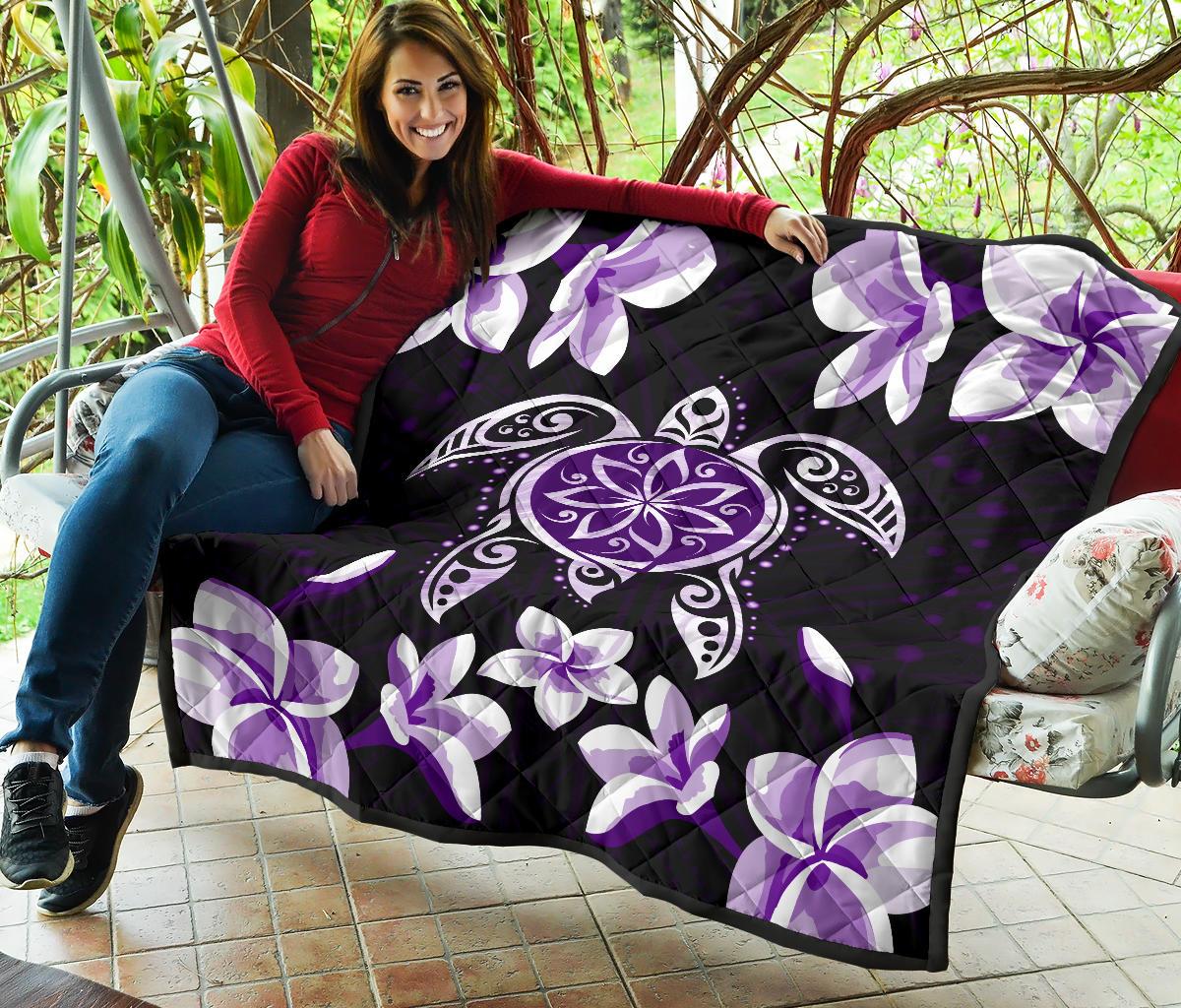 Hawaiian Violet Turtle Plumeria Quilt - Polynesian Pride