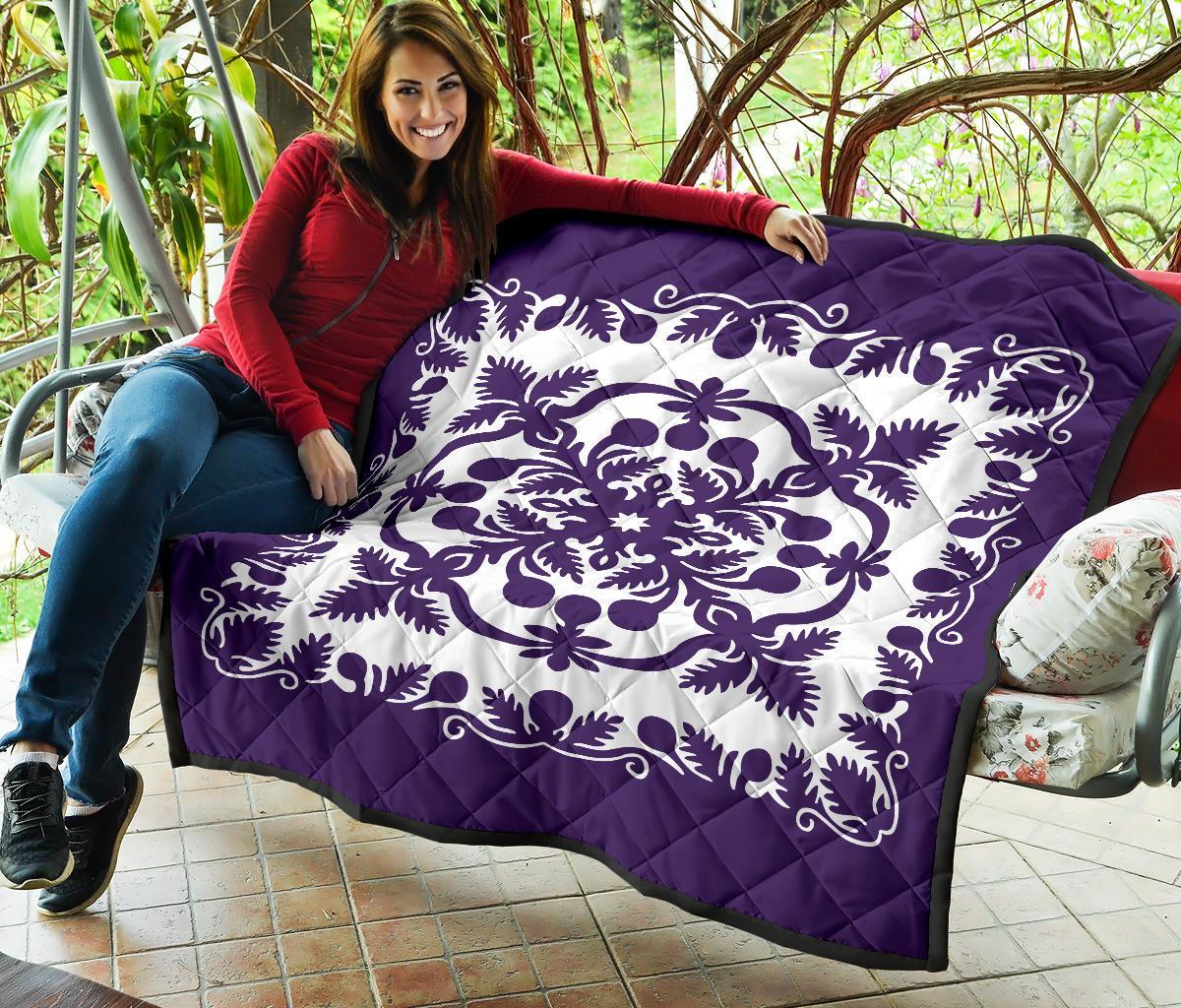 Hawaii Premium Quilt Royal Pattern - Purple And White - Polynesian Pride