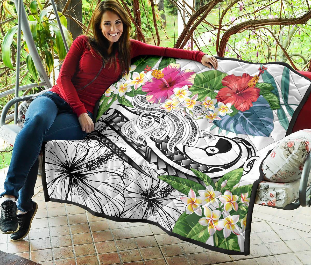 YAP Polynesian Premium Quilt - Summer Plumeria (White) - Polynesian Pride