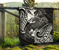 Polynesian Wallis and Futuna Premium Quilt - White Shark Polynesian Tattoo - Polynesian Pride