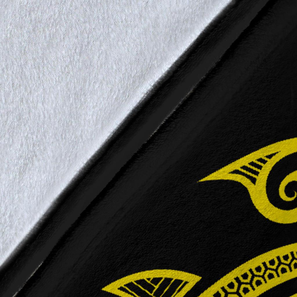 Hawaii Map Plumeria Polynesian Yellow Premium Blanket - Polynesian Pride