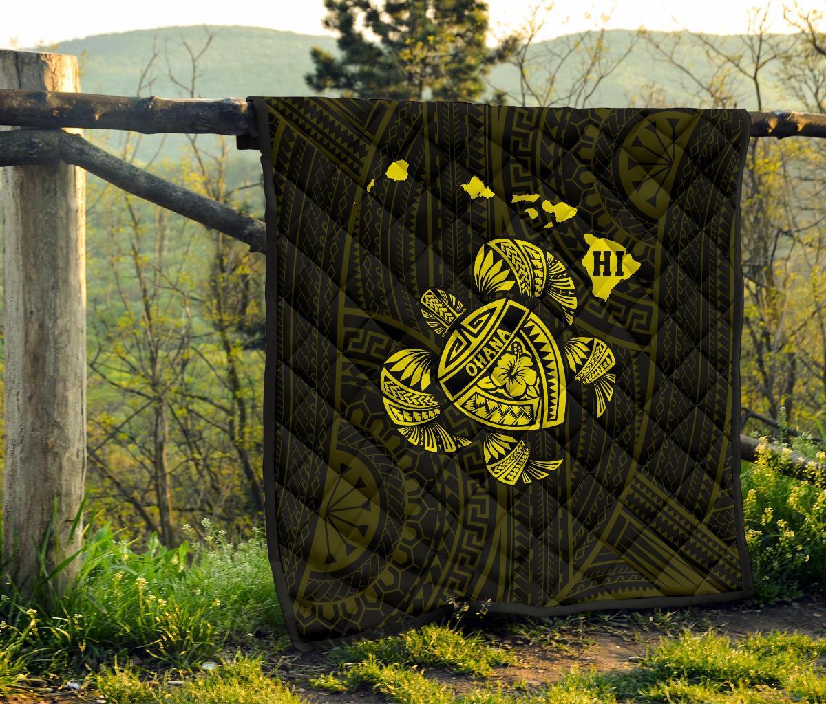 Hawaii Turtle Hibicus Map Premium Quilt - Yellow - Polynesian Pride