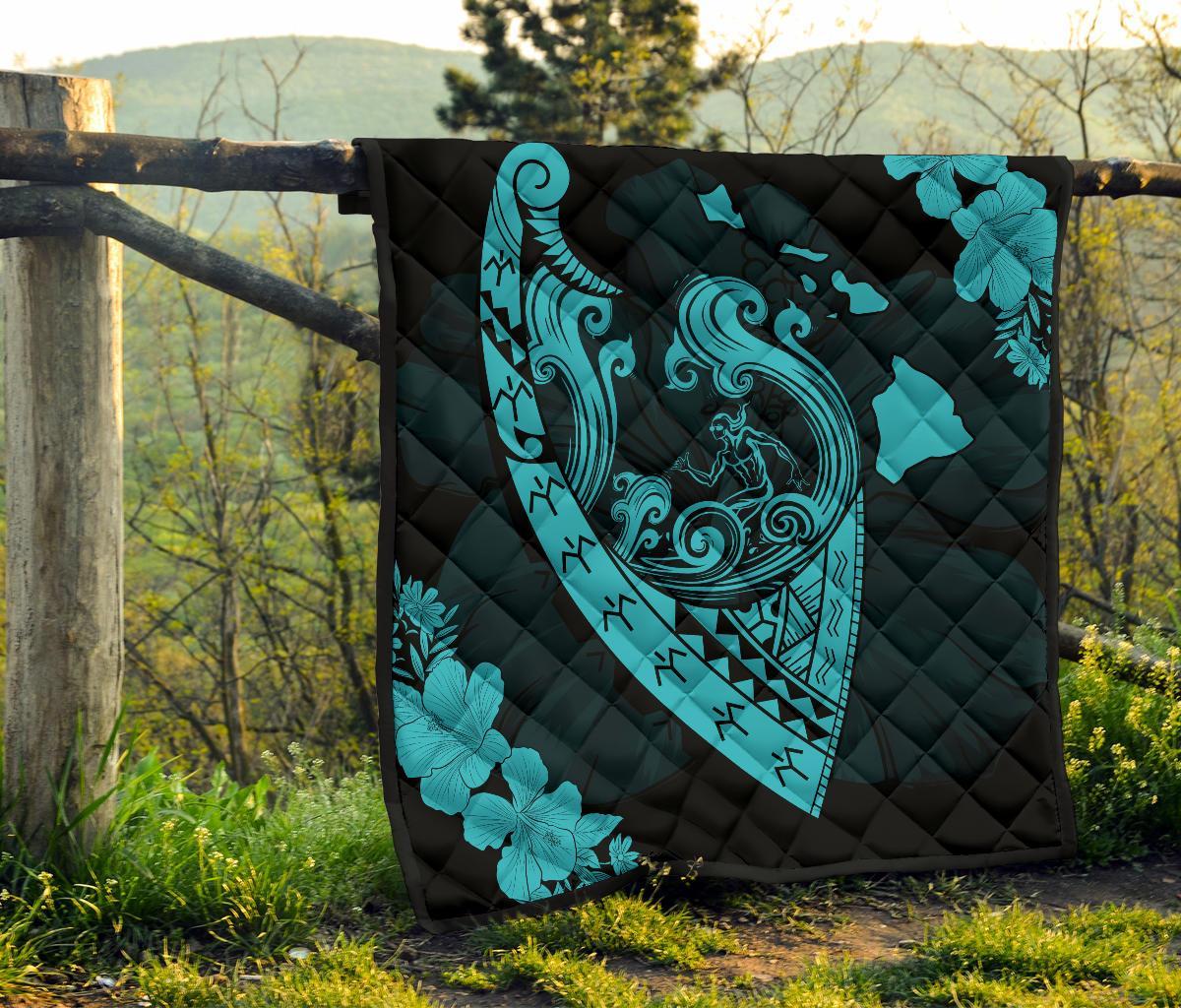 Hawaii Hibiscus Banzai Surfing Premium Quilt Blue - Polynesian Pride