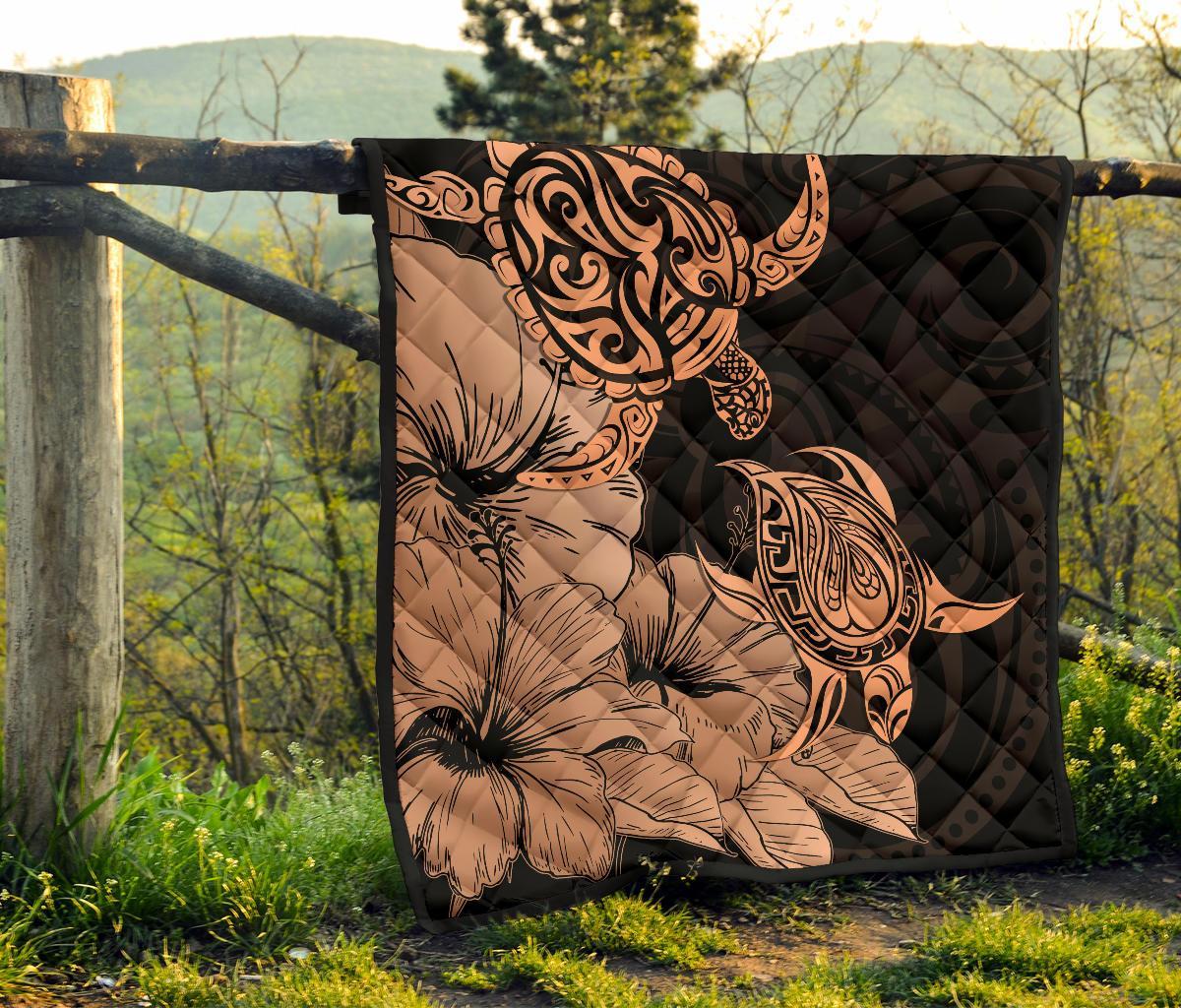 Hawaii Turtle Premium Quilt Polynesian Hibiscus Art Orange AH - Polynesian Pride