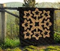 Hawaiian Premium Quilt Royal Pattern - Black And Gold - A1 Style - Polynesian Pride