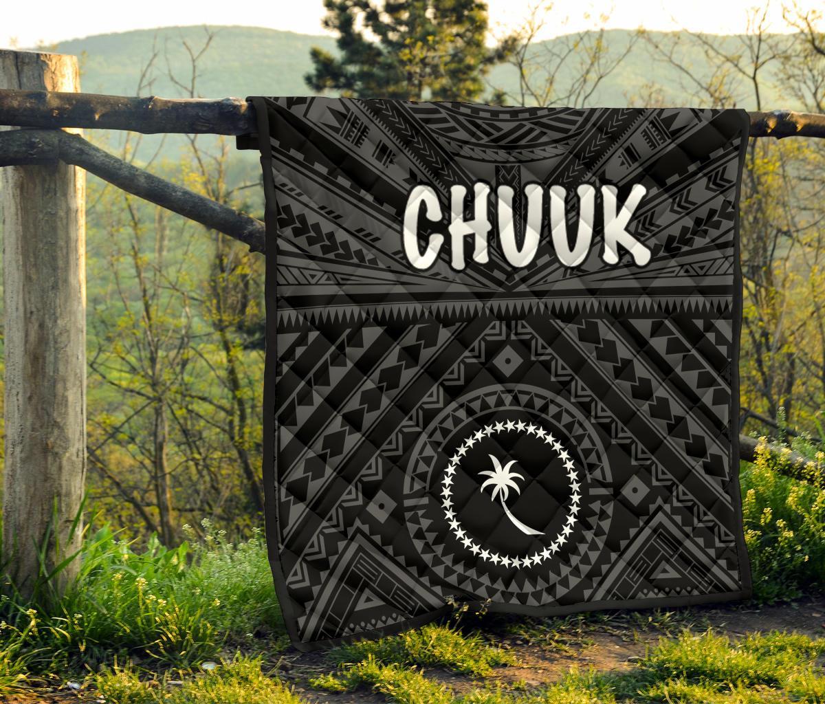 Chuuk Premium Quilt - Chuuk Seal With Polynesian Tattoo Style ( Black) - Polynesian Pride