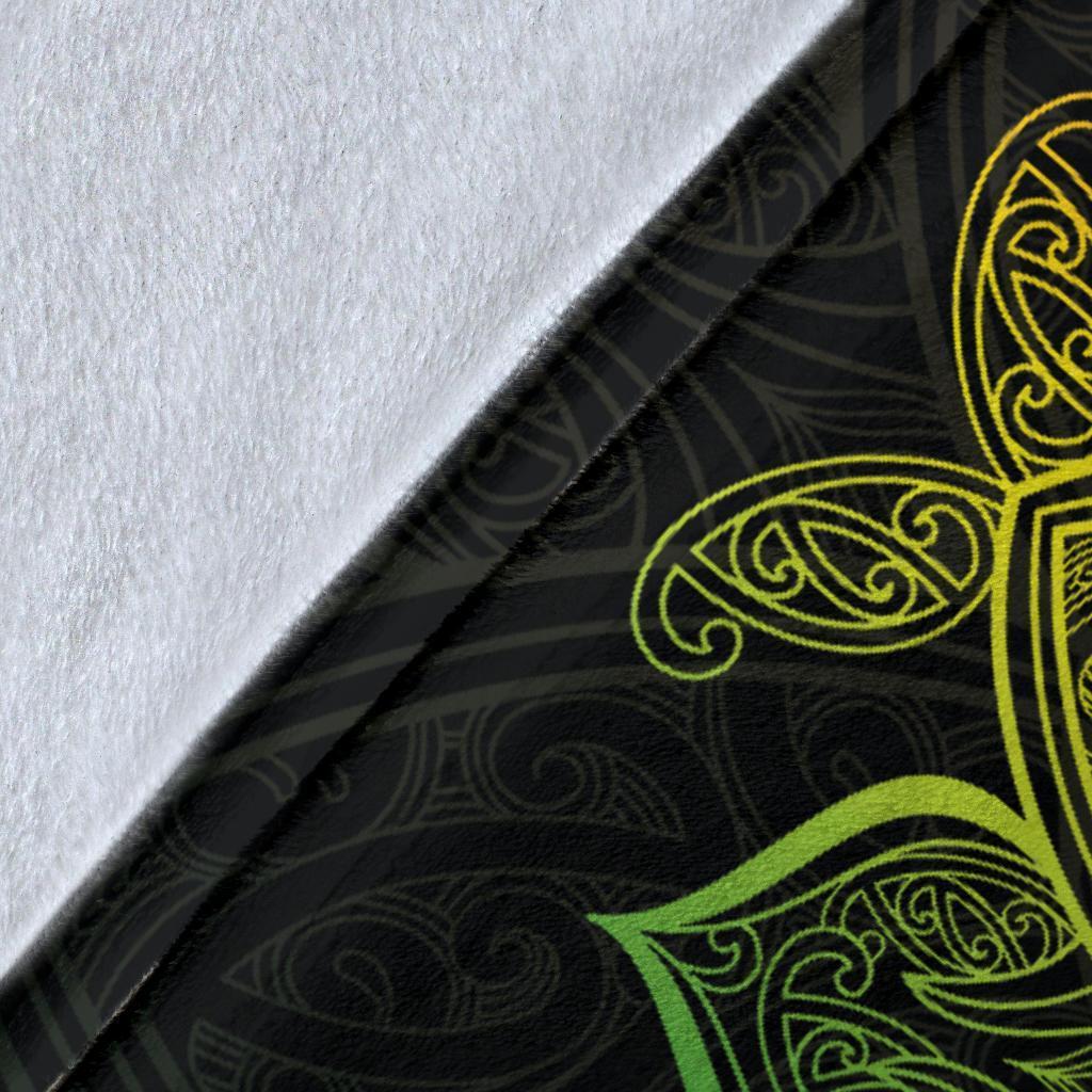 Maori Mandala Blanket, Rasta - Polynesian Pride