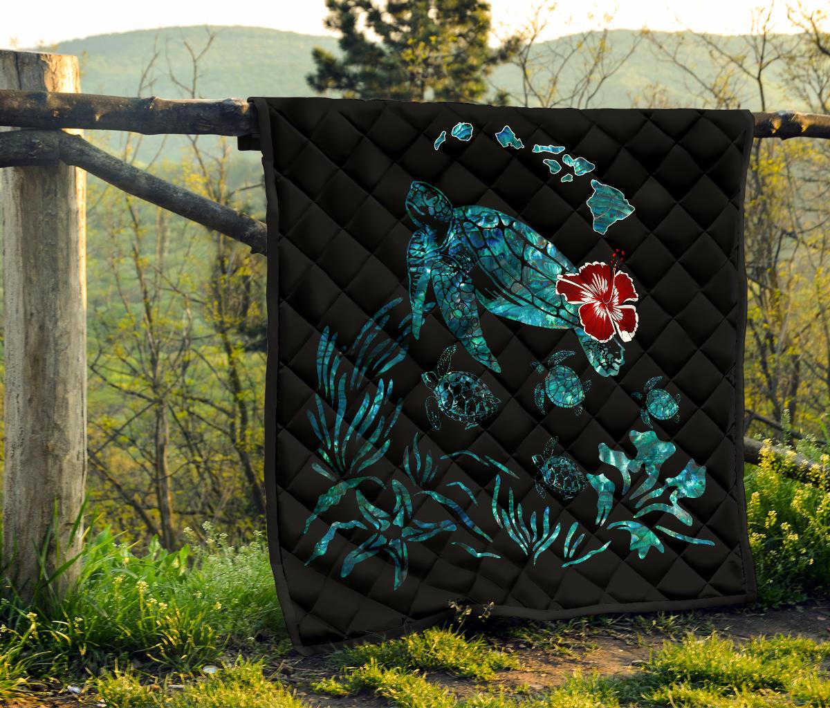 Hawaii Ohana Honu Paua Shell Premium Quilt - Polynesian Pride