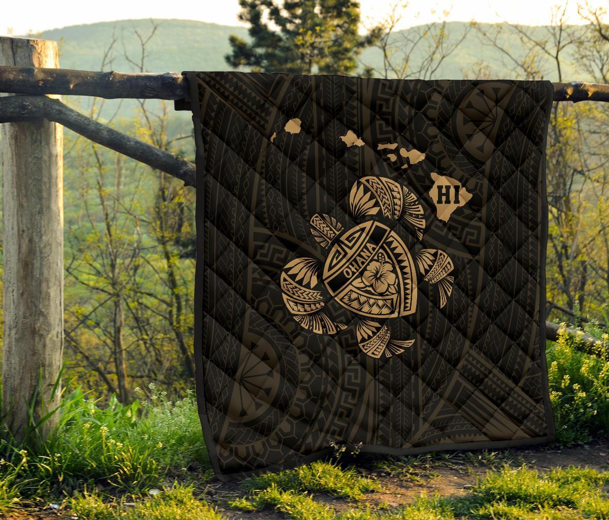 Hawaii Turtle Hibicus Map Premium Quilt - Gold - Polynesian Pride