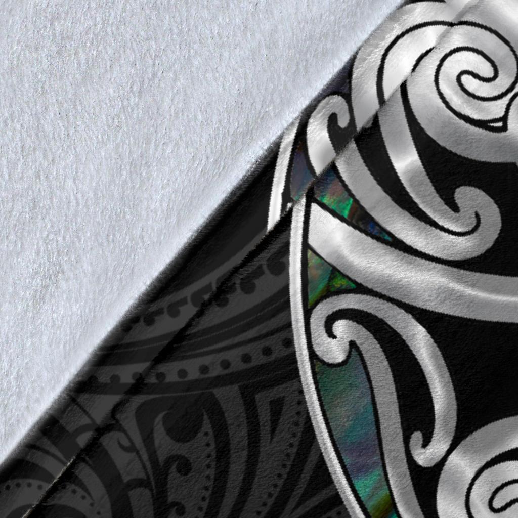 New Zealand Aotearoa Premium Blanket, Maori Mangopare Paua Shell - Polynesian Pride