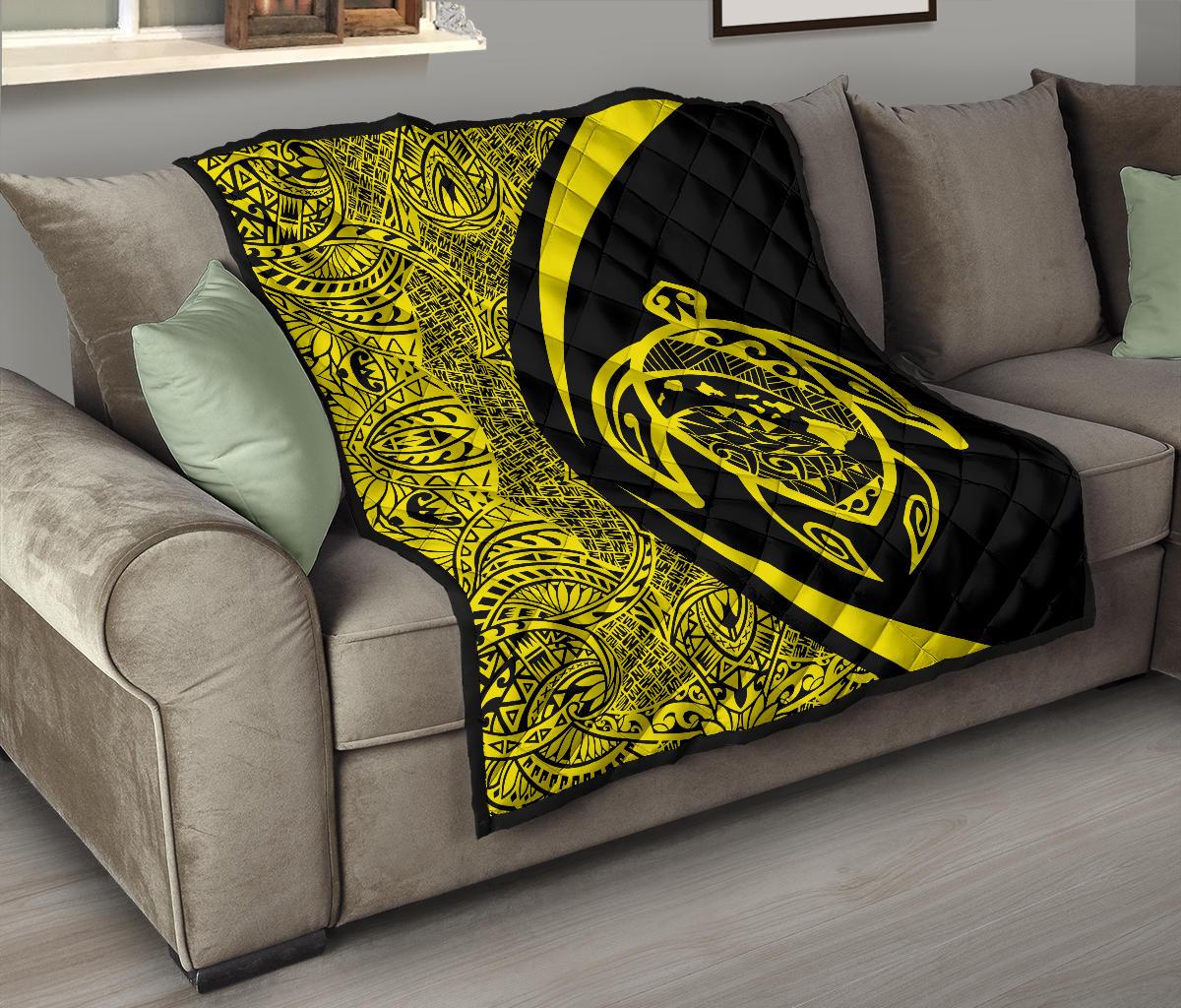 Hawaii Turtle Map Polynesian Premium Quilt - Yellow - Circle Style - Polynesian Pride