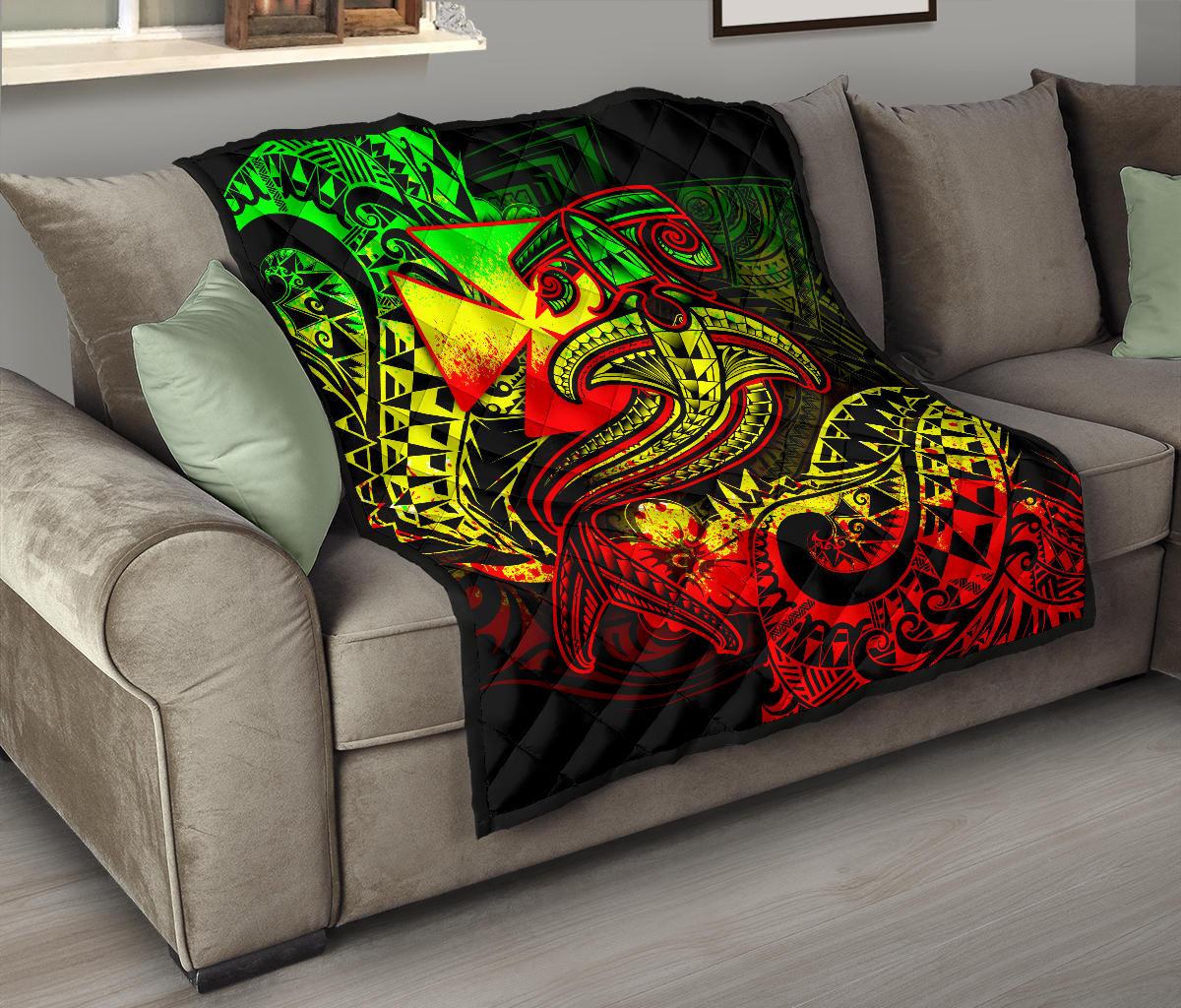 Polynesian Wallis and Futuna Premium Quilt - Reggae Shark Polynesian Tattoo - Polynesian Pride