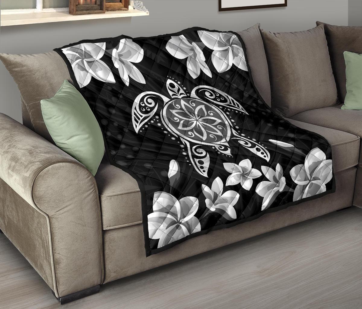 Hawaiian Silver Turtle Plumeria Quilt - Polynesian Pride