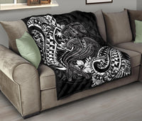 Guam Polynesian Premium Quilt - White Shark Polynesian Tattoo - Polynesian Pride