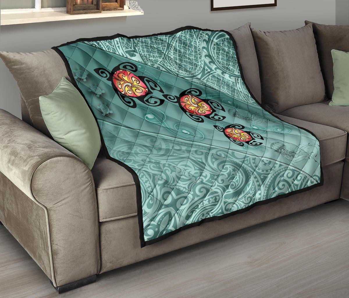 Hawaii Turtle Swimming Tribal Polynesian Premium Quilt - AH - Min Style - Polynesian Pride