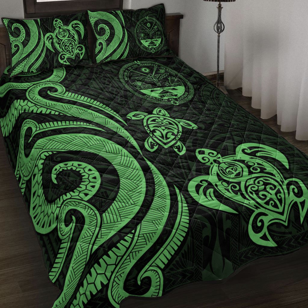 Marshall Islands Quilt Bed Set - Green Tentacle Turtle Crest Green - Polynesian Pride