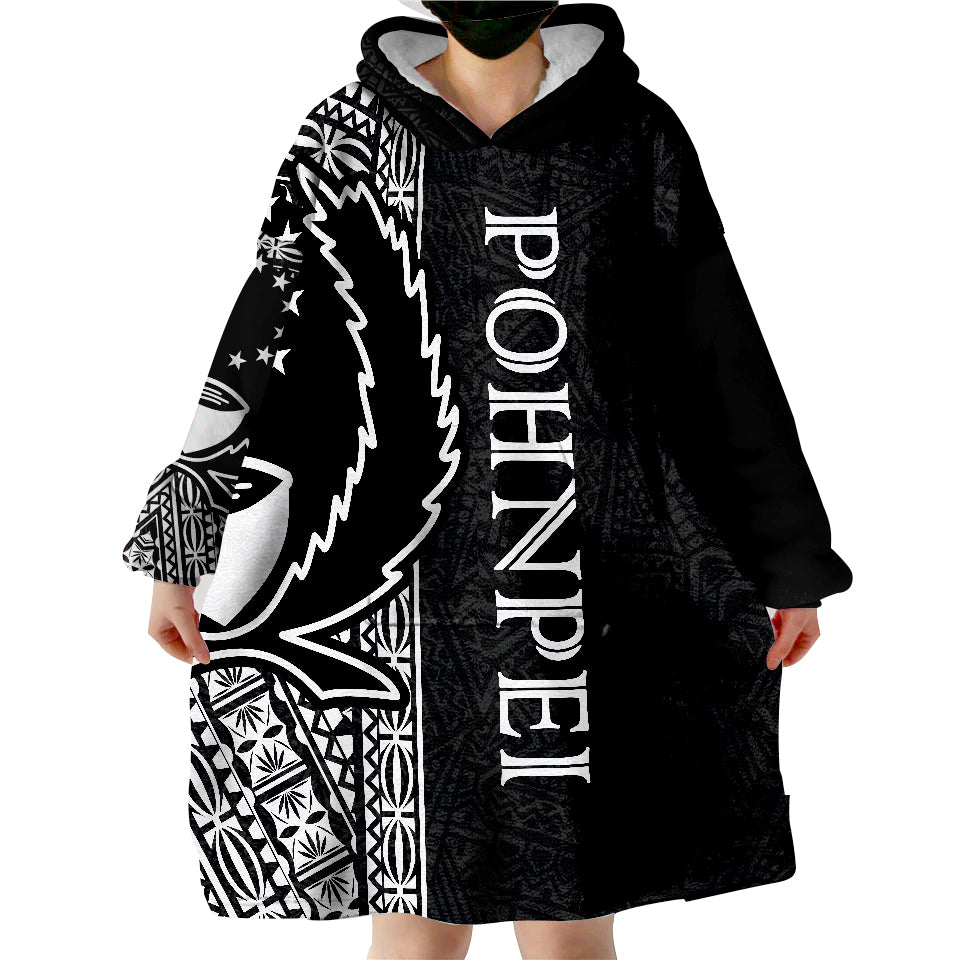 Pohnpei Polynesian White Line Wearable Blanket Hoodie LT9 - Polynesian Pride