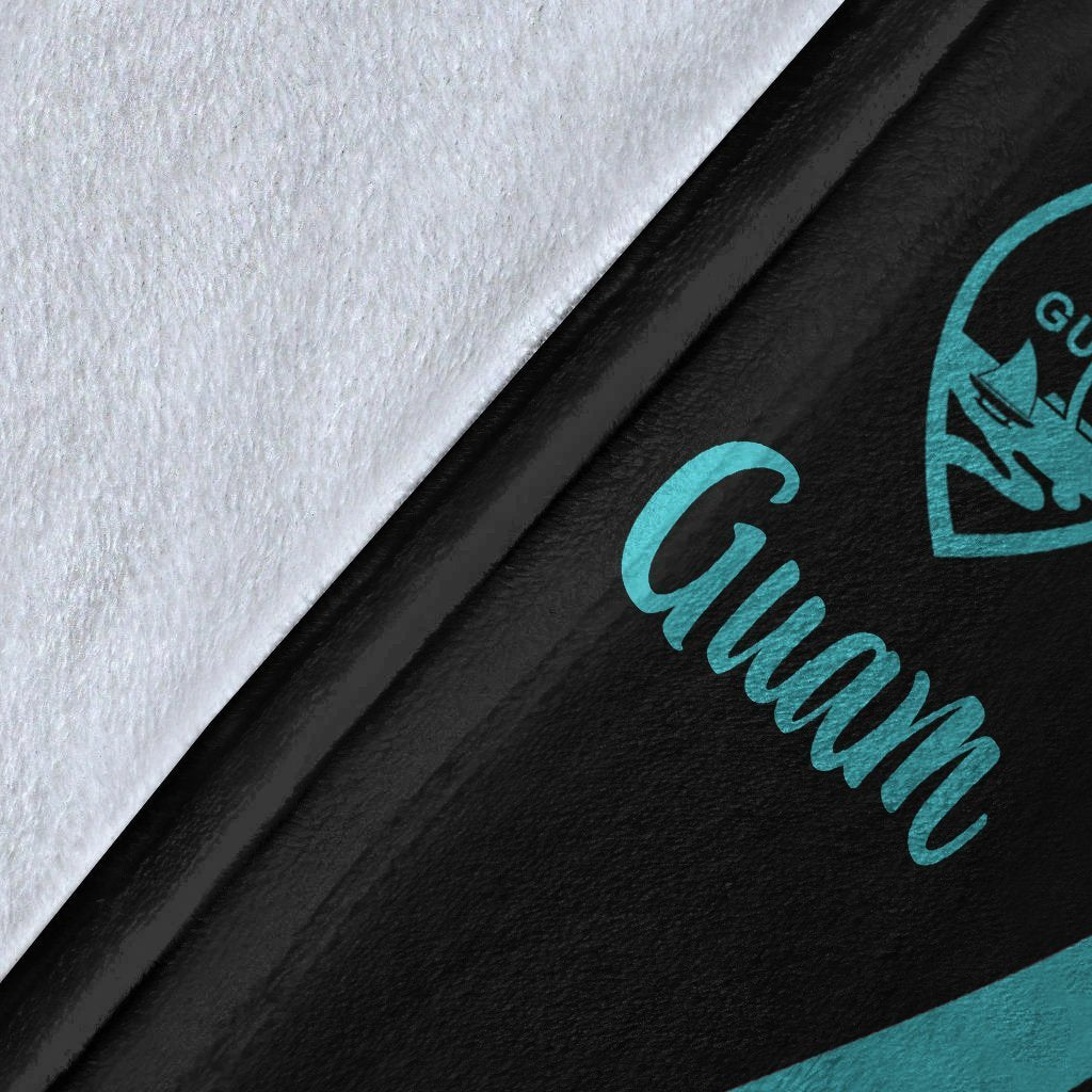 Guam Premium Blanket - Turquoise Polynesian Tentacle Tribal Pattern - Polynesian Pride