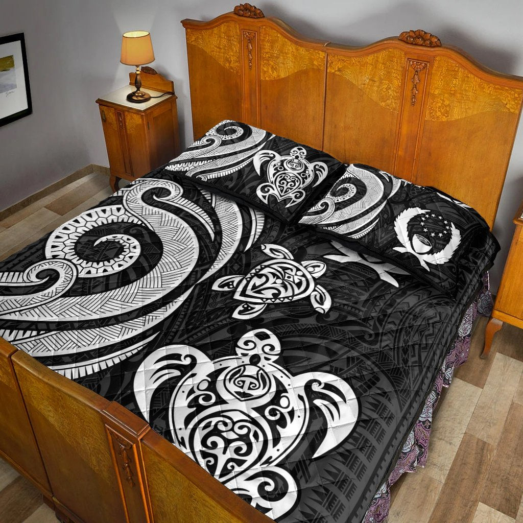 Pohnpei Quilt Bed Set - White Tentacle Turtle - Polynesian Pride